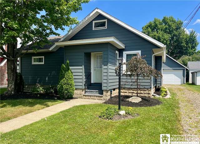 Property at 185 Colfax St, Jamestown, NY 14701, 2 beds, 1 bath