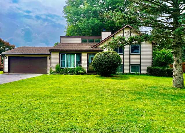 Property at 9 Thistlewood Ln, Ogden, NY 14559, 3 beds, 2 baths