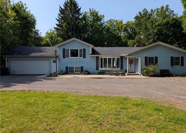 Property at 141 Brower Rd, Ogden, NY 14559, 4 beds, 2.5 baths