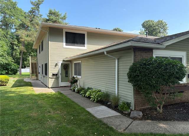 Property at 33 Milrace Dr, East Rochester, NY 14445, 2 beds, 1 bath