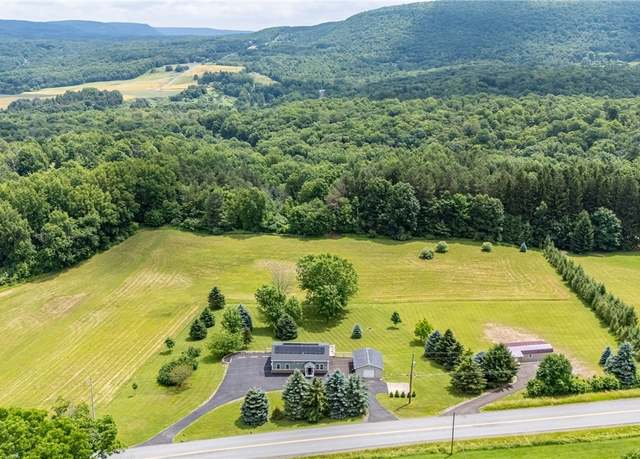 Property at 7156 County Line Rd, Naples, NY 14512, 2 beds, 1 bath