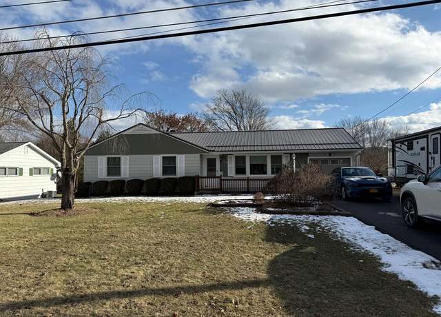 Property at 175 Beartown Rd, Erwin, NY 14870, 3 beds, 2.5 baths