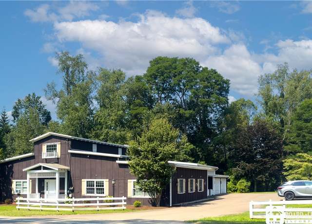 Property at 4994 W Lake Rd, Chautauqua, NY 14757, 4 beds, 3 baths