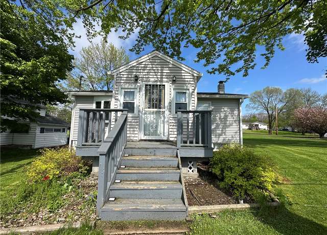 Property at 48 King St, Mentz, NY 13140, 2 beds, 1 bath