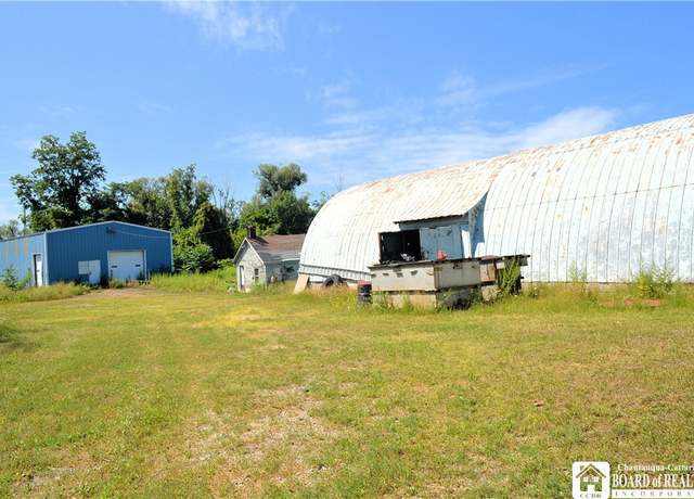 Property at 157 Willow Rd, Dunkirk, NY 14048, 3 beds, 1 bath