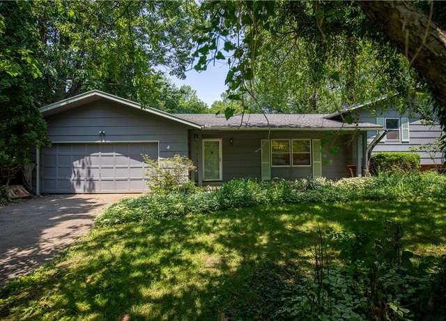 Property at 9 Springwood Ln, Pittsford, NY 14534, 4 beds, 2 baths