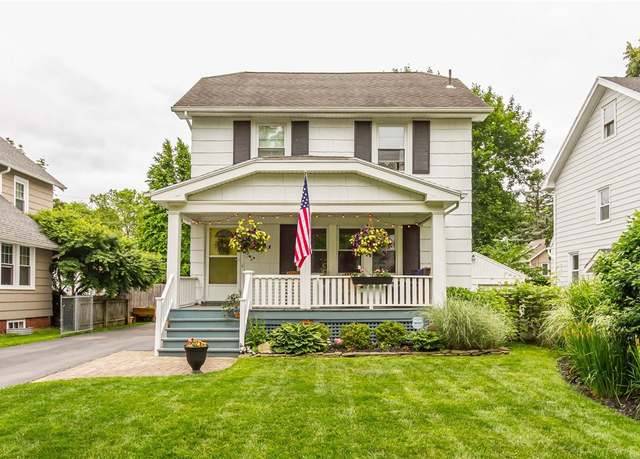 Property at 25 Colebourne Rd, Rochester, NY 14609, 3 beds, 1.5 baths