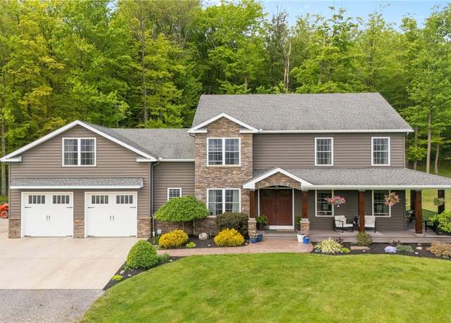 Property at 13 Colony Ct, Alexander, NY 14011, 5 beds, 3 baths