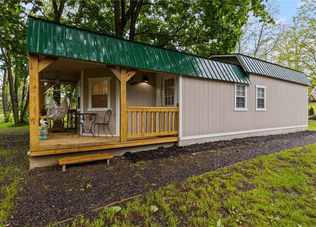 Property at 125 Layton St, Lyons, NY 14489, 2 beds, 1 bath