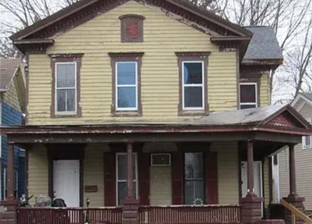 Property at 6 Queen St, Lyons, NY 14489, 4 beds, 3 baths