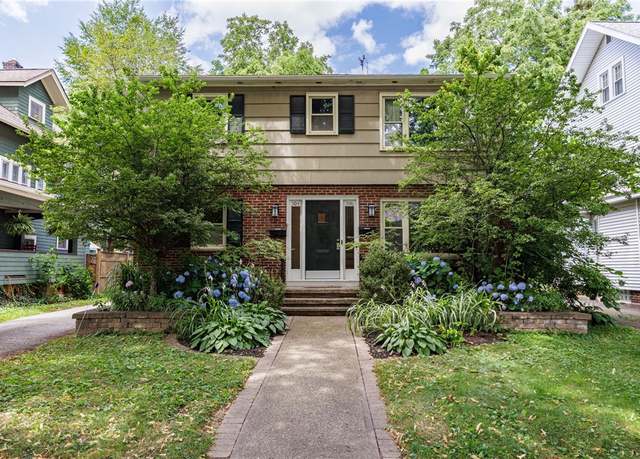 Property at 304-306 Canterbury Rd, Rochester, NY 14607, 4 beds, 2 baths