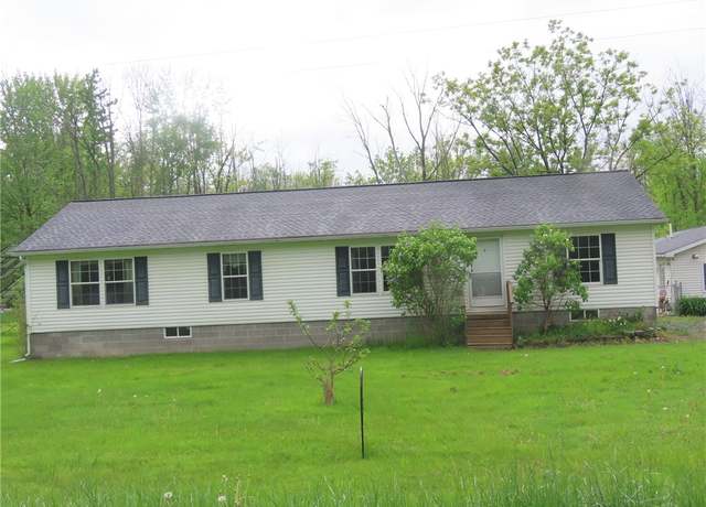 Property at 1098 Birdsey Rd, Junius, NY 13165, 3 beds, 2 baths