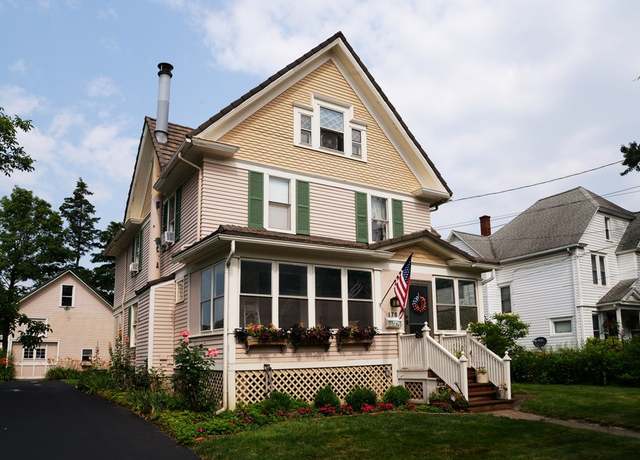 Property at 175 Lake Ave, Parma, NY 14468, 4 beds, 2.5 baths