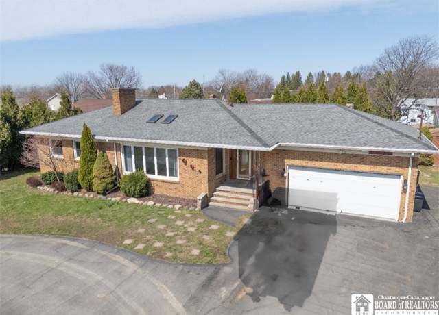 Property at 3744 Lake Shore Dr E, Dunkirk-town, NY 14048, 2 beds, 1 bath