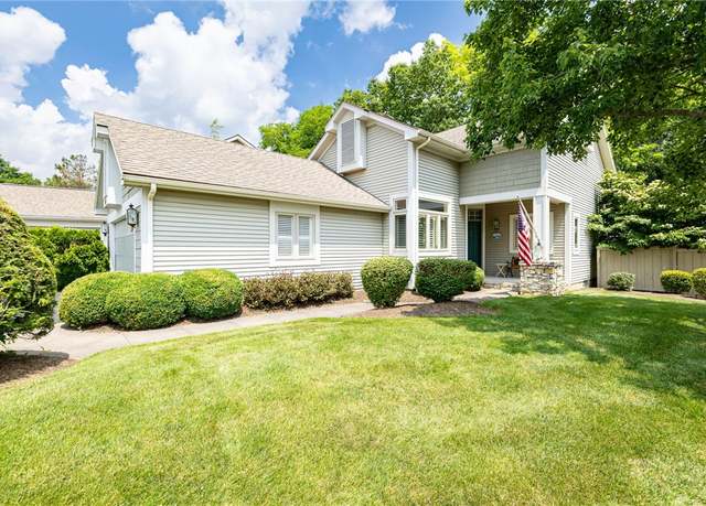 Property at 10 Bristol View Dr, Perinton, NY 14450, 2 beds, 2 baths