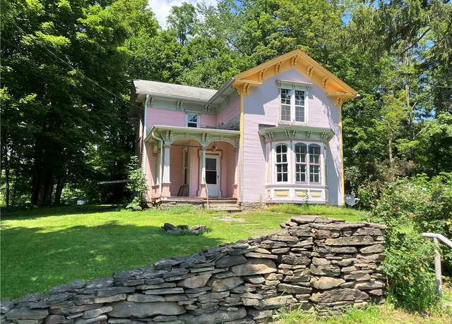Property at 9 Launt Hollow Rd, Hamden, NY 13782, 3 beds, 2 baths