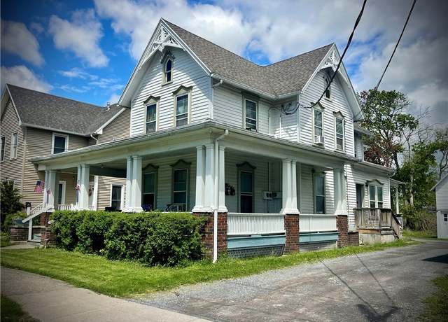Property at 125 Benham St, Milo, NY 14527, 5 beds, 4 baths