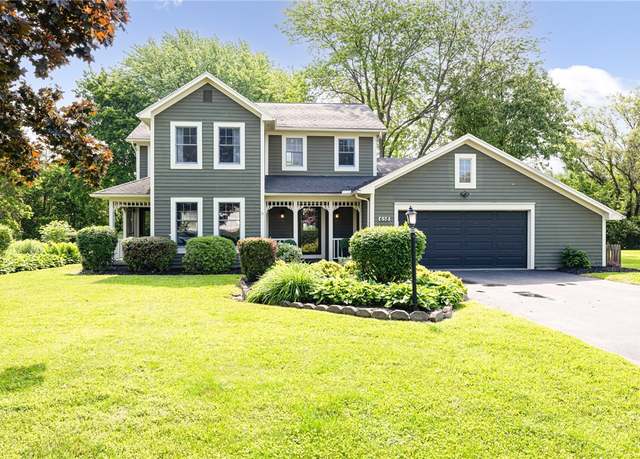 Property at 658 Willow Ln, Webster, NY 14580, 3 beds, 2.5 baths