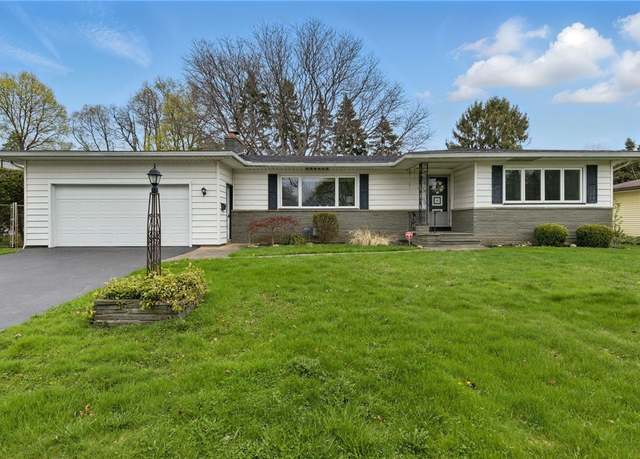 Property at 110 Hillview Dr, Irondequoit, NY 14622, 3 beds, 1 bath