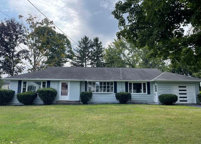 Property at 36 Shannon St, Bath, NY 14810, 4 beds, 2.5 baths