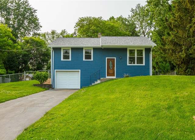 Property at 14 Salem Cir, Victor, NY 14564, 3 beds, 1 bath