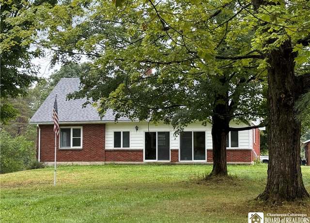 Property at 6349 Youngers Rd, Eagle, NY 14024, 4 beds, 1.5 baths
