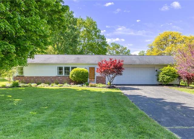 Property at 911 Paul Rd, Chili, NY 14624, 2 beds, 1 bath