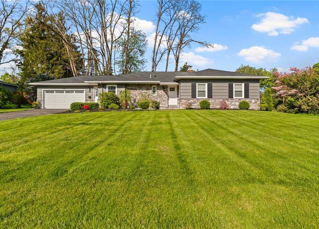 Property at 140 Overbrook Rd, Pittsford, NY 14618, 3 beds, 2.5 baths
