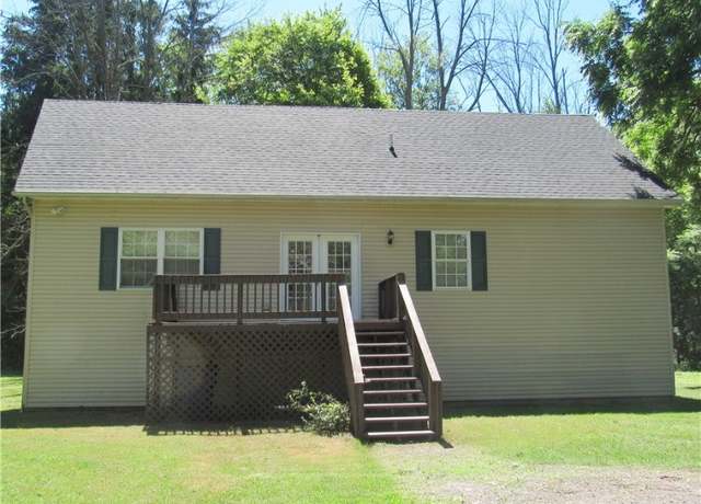 Property at 2143 E Kent Rd, Carlton, NY 14477, 2 beds, 1.5 baths