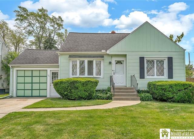 Property at 175 Cleveland Dr, Tonawanda-town, NY 14223, 4 beds, 1 bath