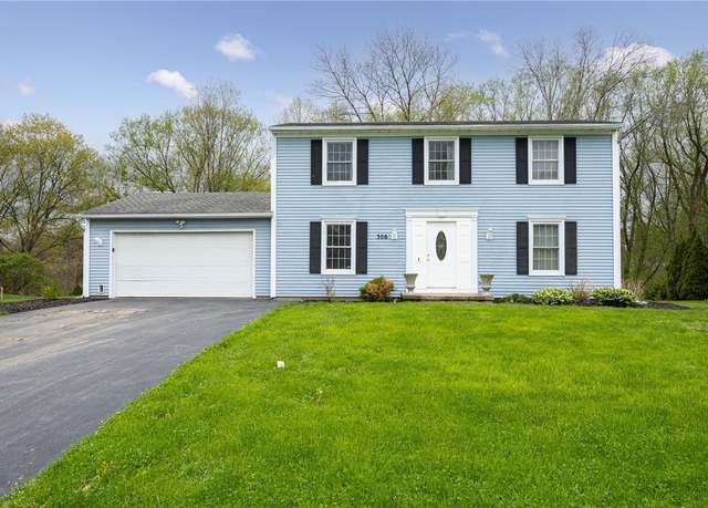 Property at 306 Applewood Dr, Greece, NY 14612, 3 beds, 2 baths