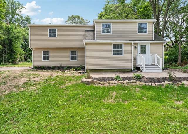 Property at 3624 Batavia Oakfield Townline Rd, Batavia, NY 14020, 3 beds, 2 baths