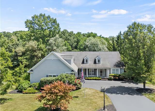 Property at 6 Sylvan Gln, Perinton, NY 14450, 3 beds, 4 baths