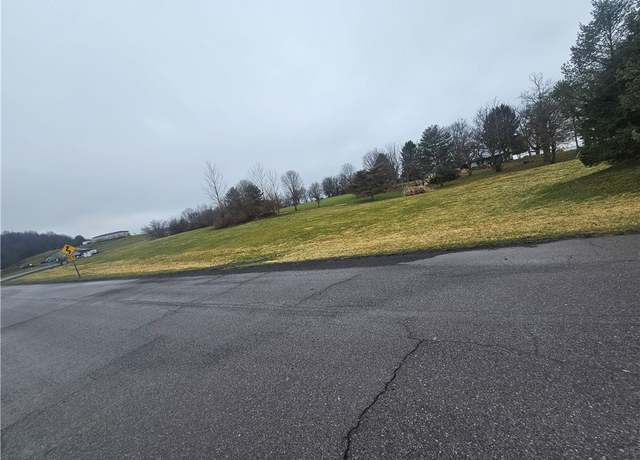 Property at 2 Hidden Greens Rd, Brutus, NY 13166