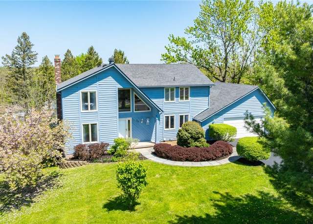 Property at 29 Greylock Rdg, Pittsford, NY 14534, 3 beds, 3.5 baths