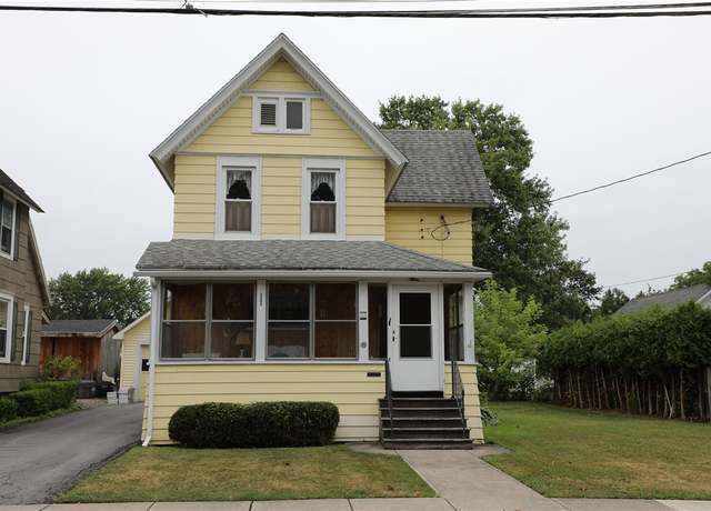 Property at 23 Gaylord St, Auburn, NY 13021, 3 beds, 1 bath