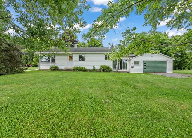 Property at 22 Ogden Parma Tl Rd, Parma, NY 14559, 3 beds, 1 bath