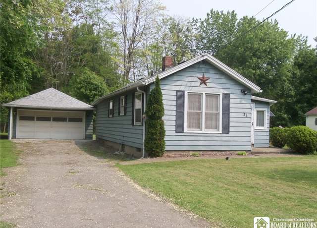 Property at 31 Matteson St, Pomfret, NY 14063, 2 beds, 1 bath