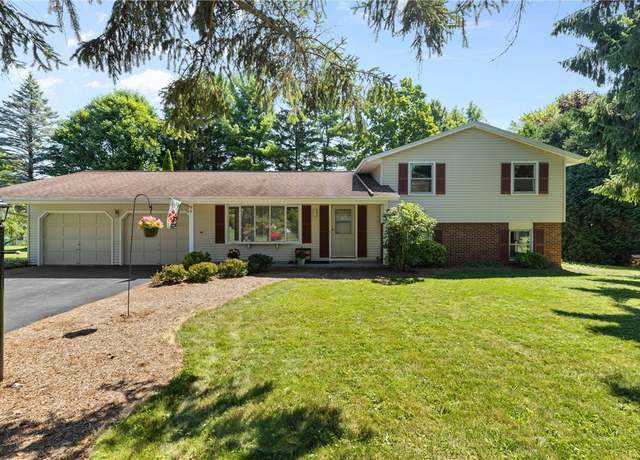 Property at 6 Silver Birch Cir, Perinton, NY 14450, 3 beds, 1.5 baths