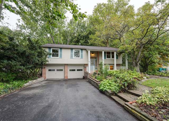 Property at 200 Blackwell Ln, Henrietta, NY 14467, 4 beds, 1 bath