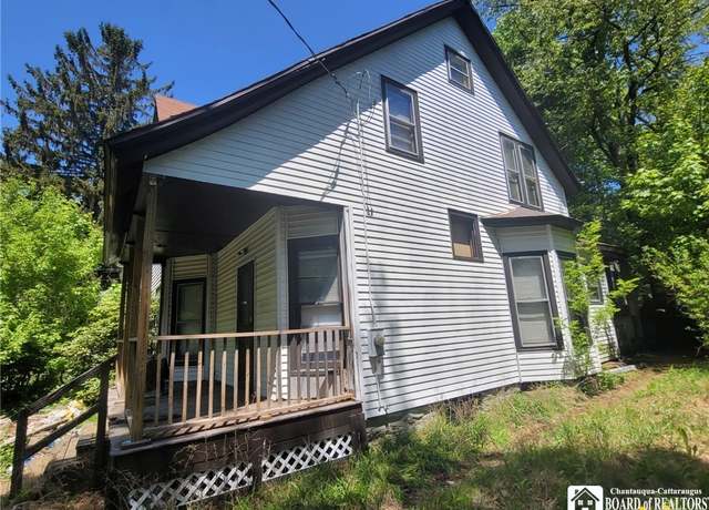 Property at 206 Fulton St, Jamestown, NY 14701, 3 beds, 2 baths