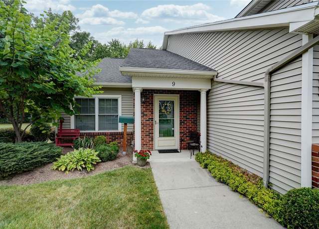 Property at 9 Cloister Ln, Penfield, NY 14580, 2 beds, 2 baths