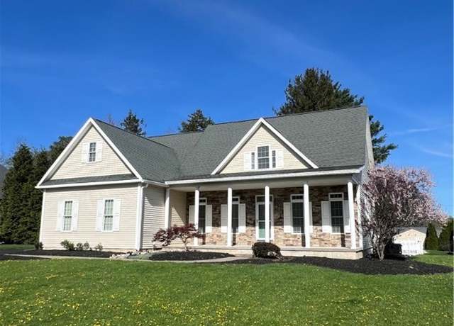 Property at 608 Lynhurst Ave, Horseheads, NY 14845, 3 beds, 2.5 baths