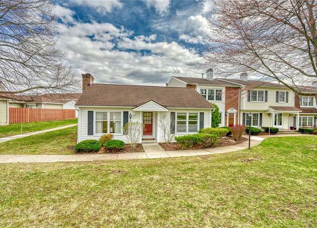 Property at 20 New Wickham Dr, Penfield, NY 14526, 2 beds, 2 baths