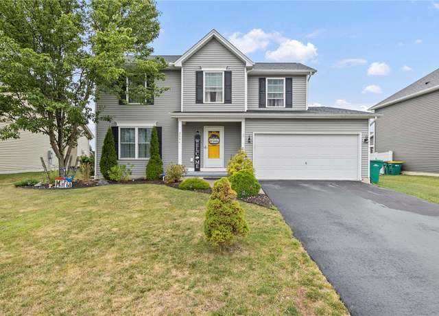Property at 2396 Hobblebush Ln, Hamburg, NY 14085, 4 beds, 2.5 baths