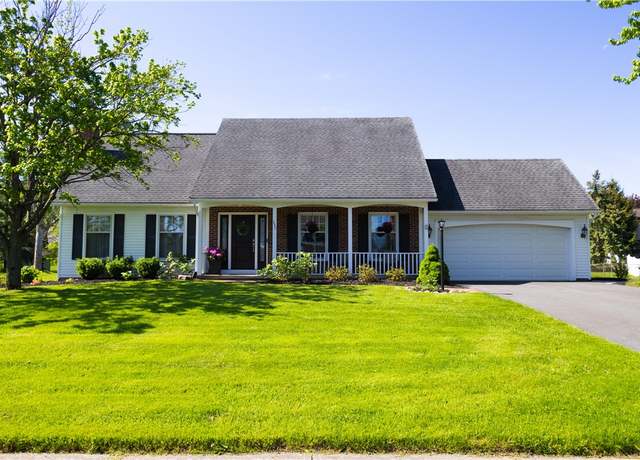 Property at 332 Northwood Dr, Greece, NY 14612, 4 beds, 2.5 baths