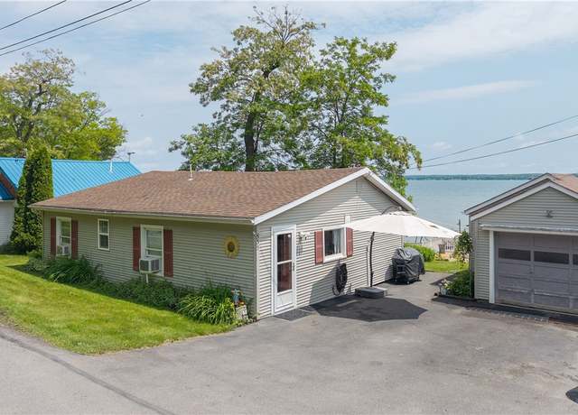 Property at 533 Angus Point Rd, Benton, NY 14527, 3 beds, 1 bath
