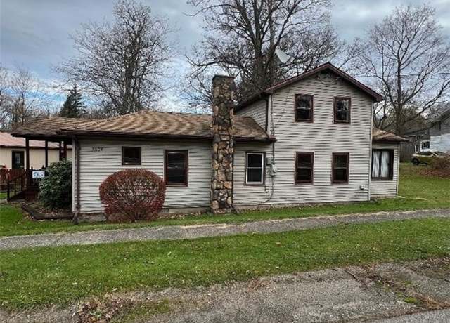 Property at 9604 Porter Rd, Pomfret, NY 14063, 3 beds, 1 bath