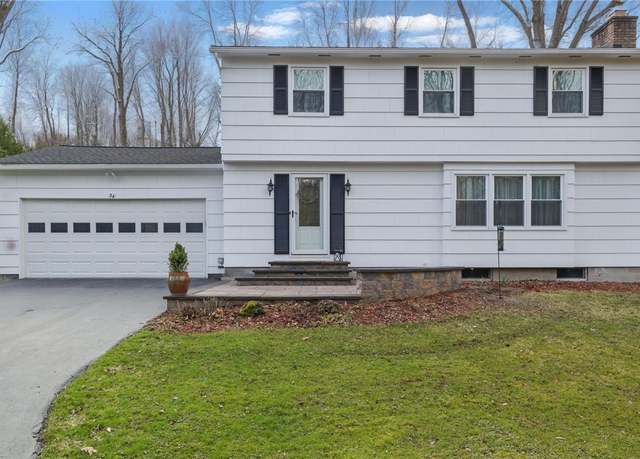 Property at 34 Crestview Dr, Pittsford, NY 14534, 3 beds, 2.5 baths