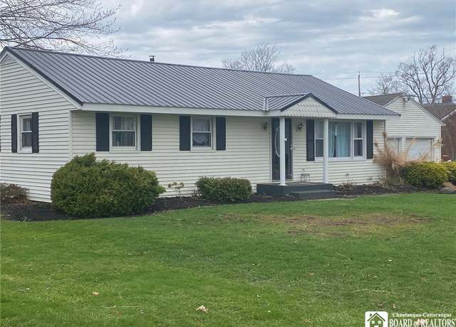 Property at 10611 Linwood Dr, Dunkirk-town, NY 14048, 3 beds, 1 bath
